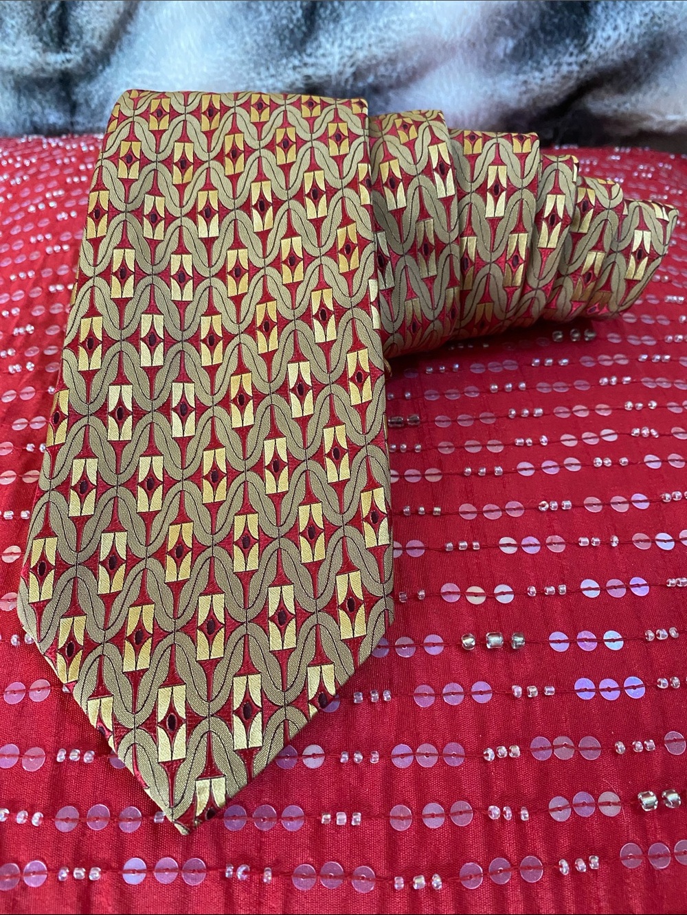 Gianfranco Ferre 💯 Silk Made in Italy 🇮🇹 Stunning Luxurious Rare Tie